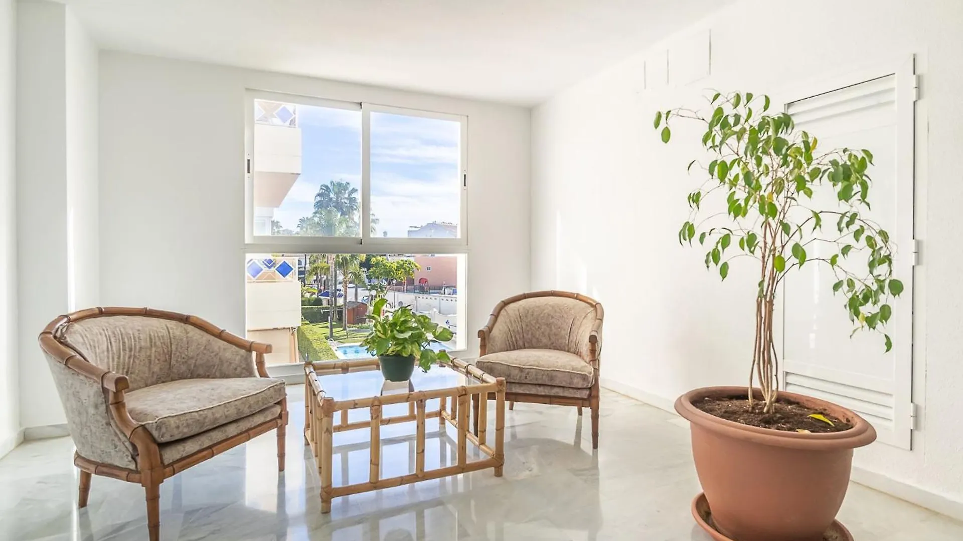 Lejlighed Elviria Pool And Beach Marbella